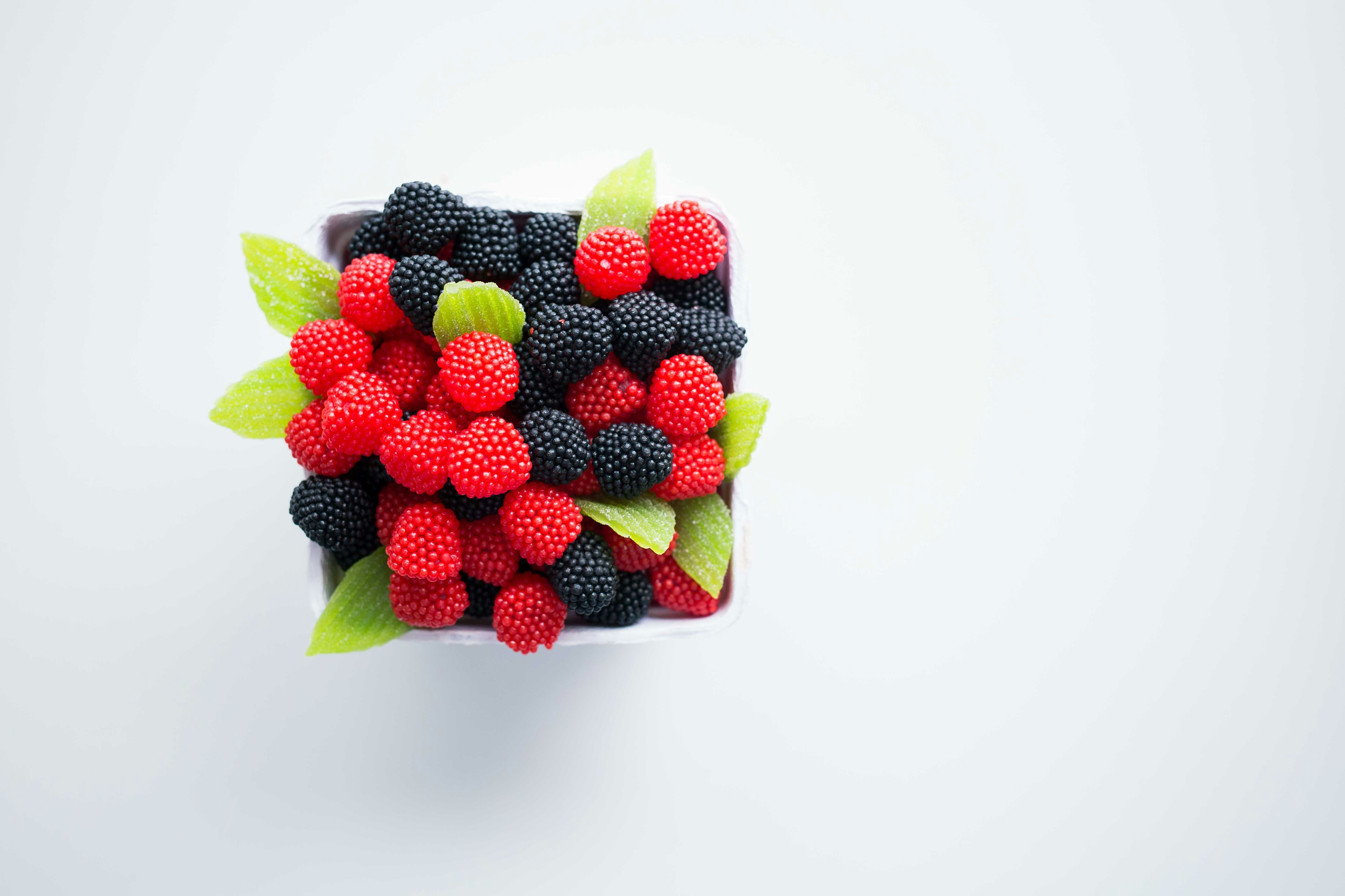 a fruit basket - Edible Arrangements Alternative