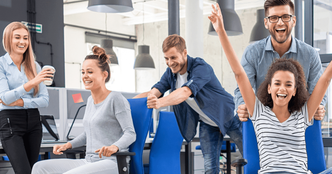 employees celebrating their recognition of achievement