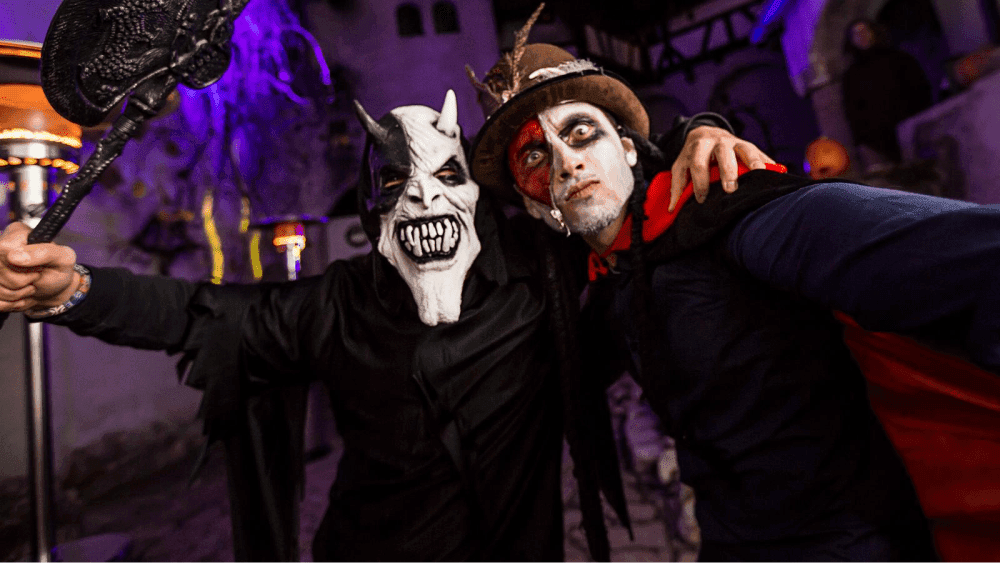 romanian dress up as dracula to celebrate halloween 